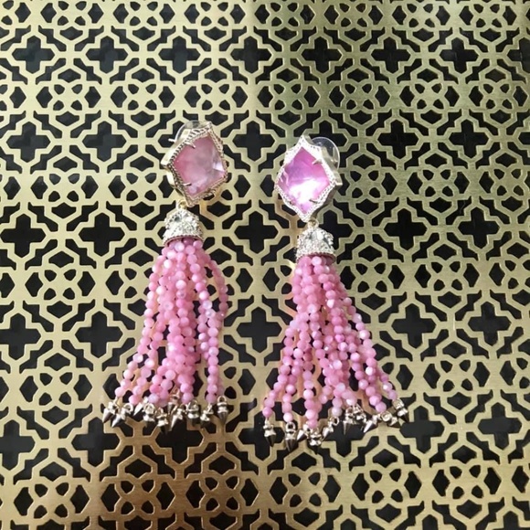 Kendra Scott Blush Misha Earrings - Picture 1 of 1